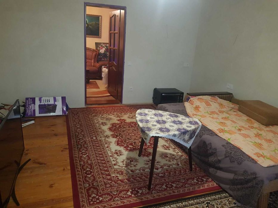 кімната у 4-х кімнатному будинку, м. Кам'янка-Бузька