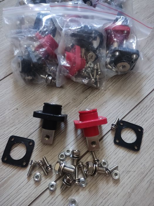 клемма проходная 200A bms lifepo4 количество