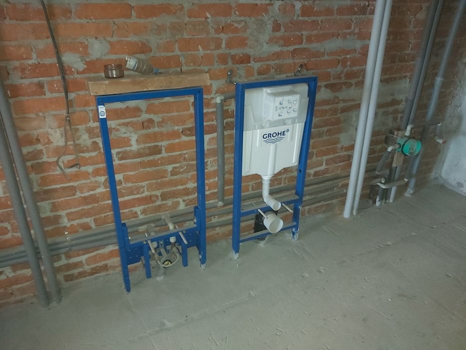 Продам дом Поле Чудес-1, 328м, 20 соток, гараж 144м, пгт М.Даниловка