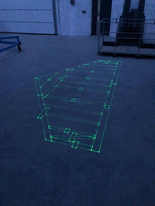 System projekcji laserowej wiązary domy