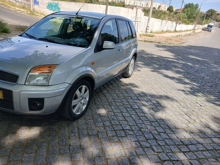 Carro Ford fuja mais 2009