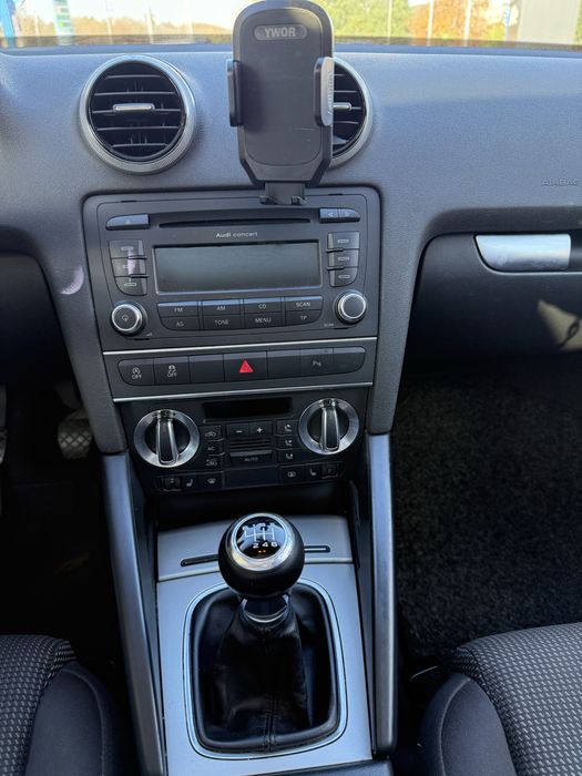 Vendo Audi A3 Sportback 2.0 TDI - MUITO BEM ESTIMADO