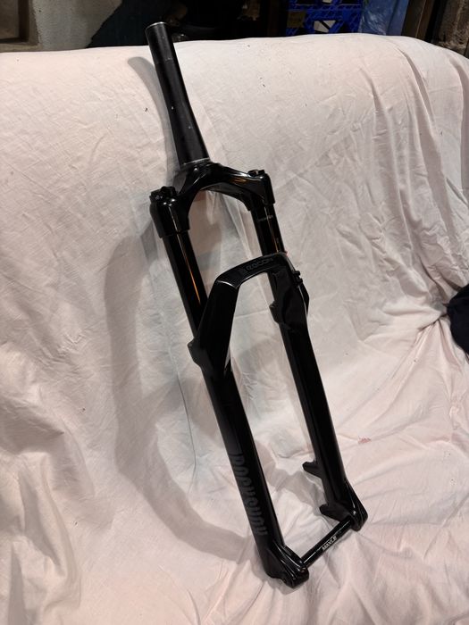 Suspensão Rock shox Recon 29’