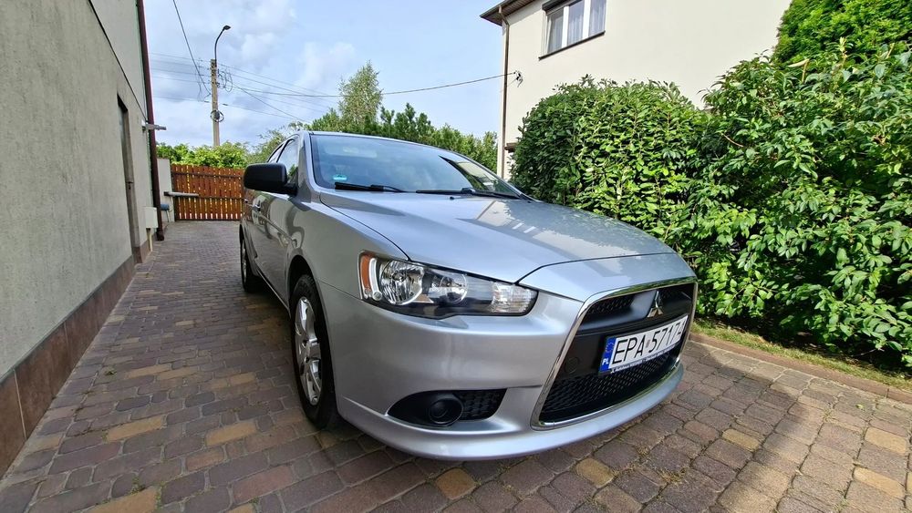 Mitsubishi Lancer