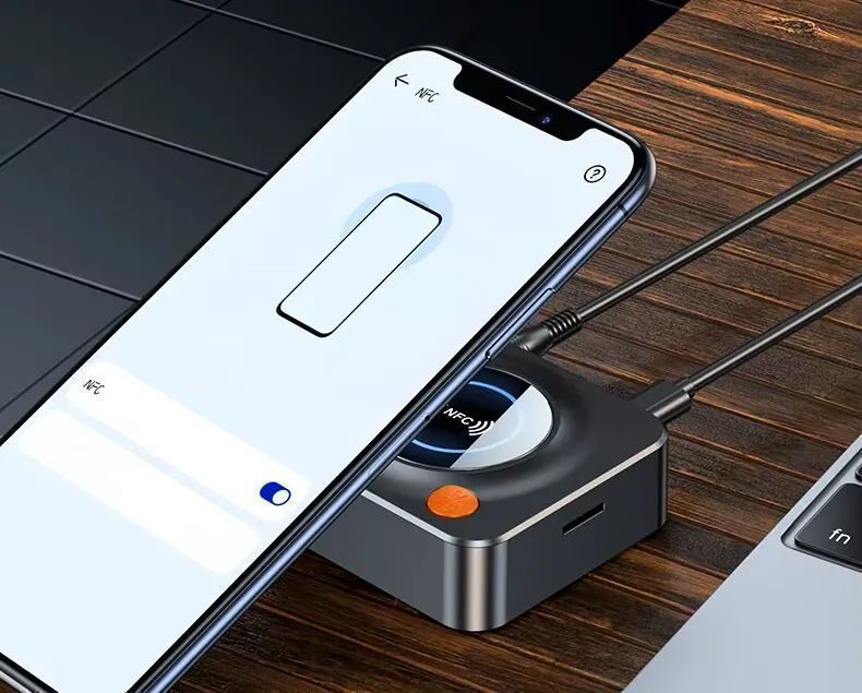 Transmiter adapter Bluetooth 15m AUX OUT NFC karta SD USB Blow 74-199#