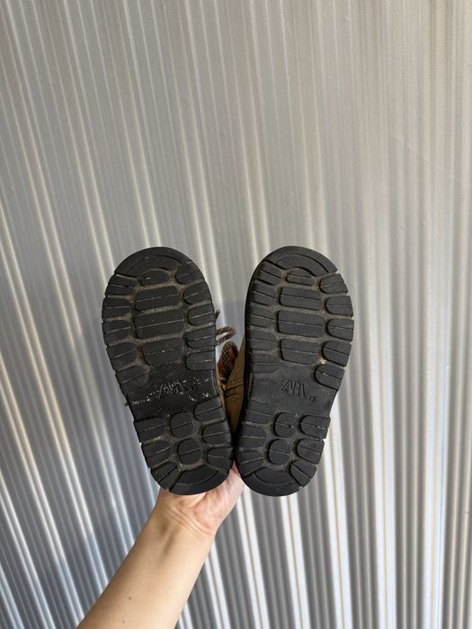 Дитячі ботінки кеди кросівки черевики Zara Зара розмір 23 оригінал