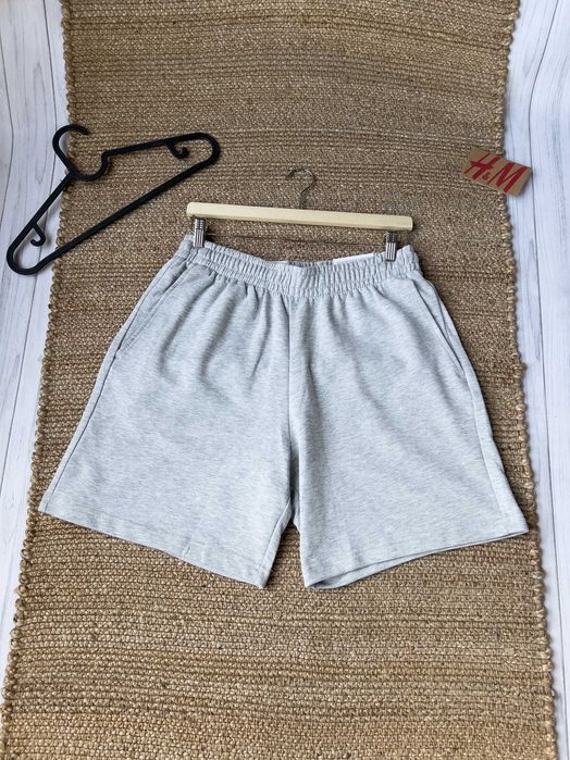 Шорти у чорному та сірому кольорі трьохнитка Regular Fit H&M - Знижка