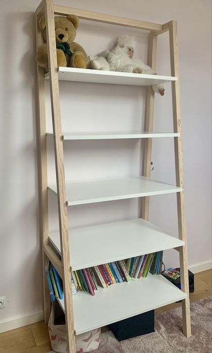 Regal VOX Spot Young  jak nowy