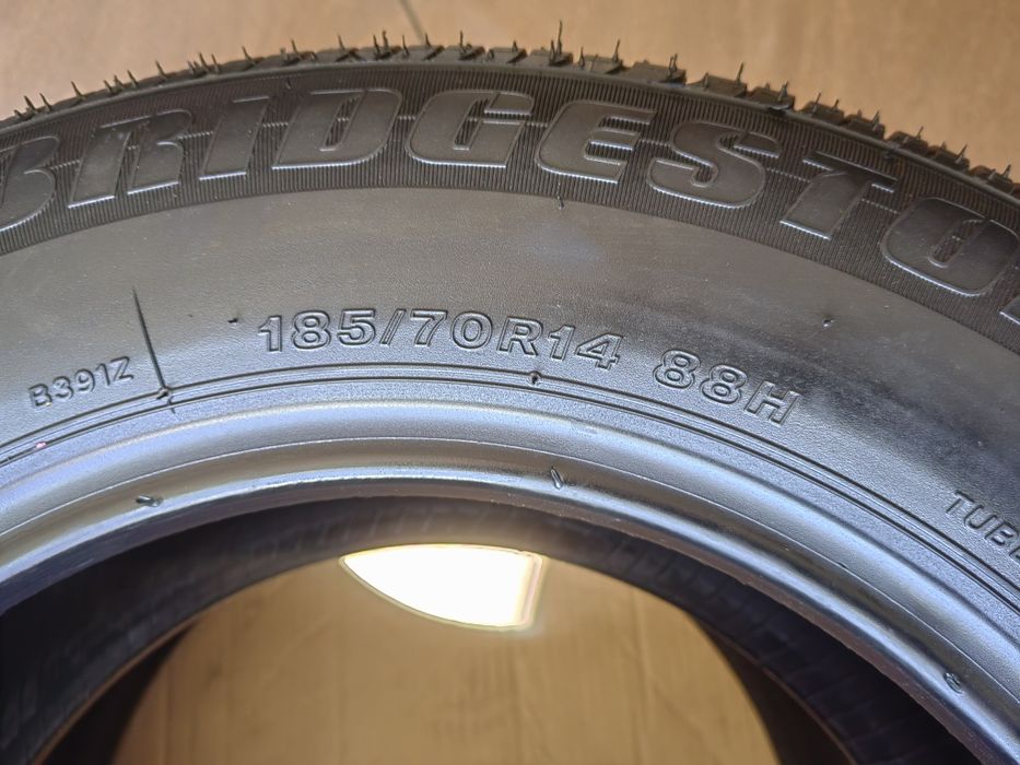 185/70R14 88 H Bridgestone B391 opona pojedyncza letnia