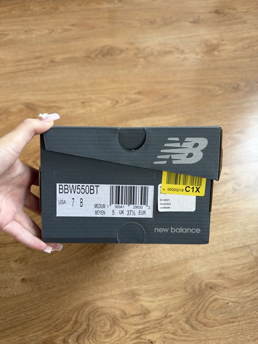 New Balance 550