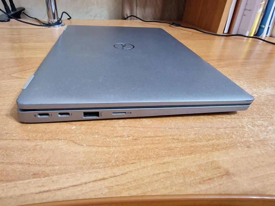Ультрабук Dell 5320, I7 1185 G7, IRIS XE, 16GB DDR4, NVME 512GB, Touch