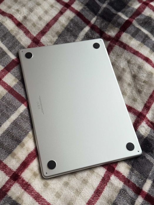 APPLE MacBook Air 2023 15.3" Retina M2 8GB RAM 256GB SSD macOS Srebrny