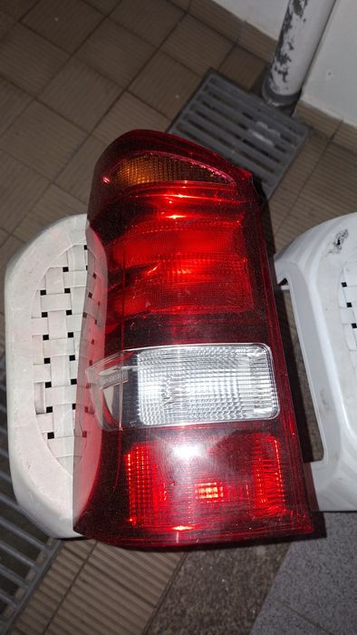 Farolins Traseiros Mercedes Vito Chassi W447