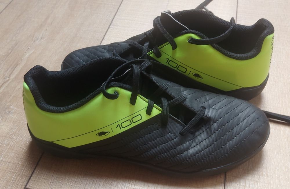 Buty do piłki nożnej Kipsta 100 Easy Turf TF sznurowane