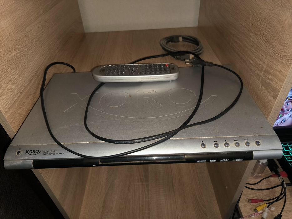 DVD плеєр XORO з пультом