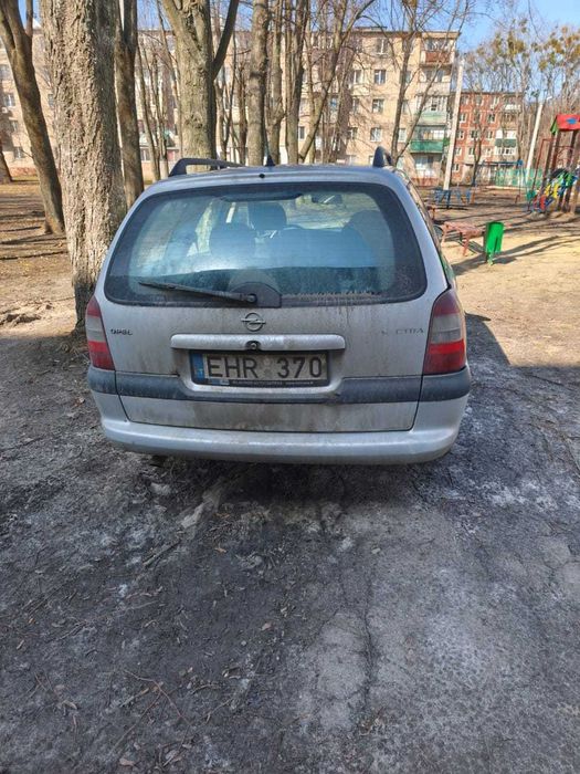 Продаж автомобіля Opel Vectra B