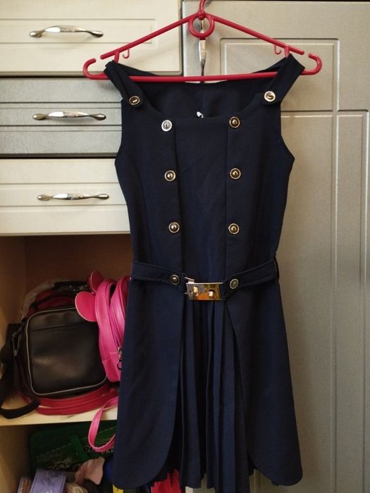 Продам сарафанчик в школу