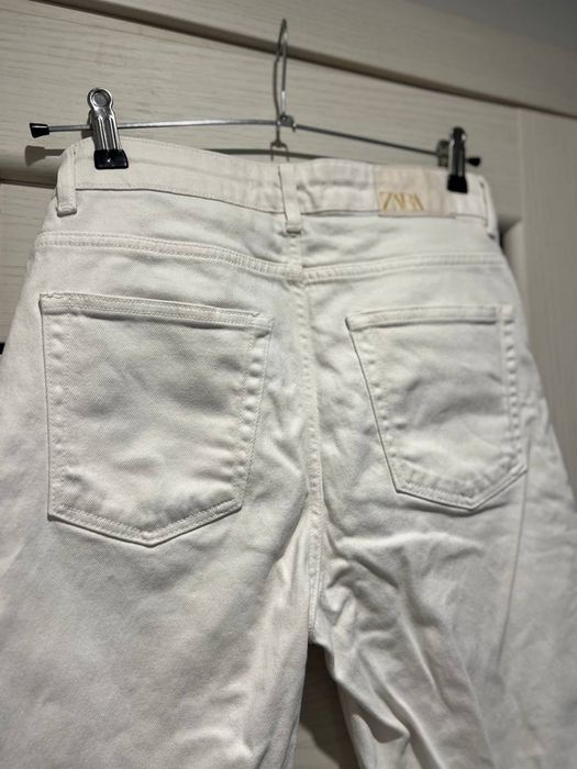 Білі джинси Zara