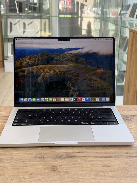Apple macbook pro 14’ m1pro 16/1tb silver , макбук про м1про