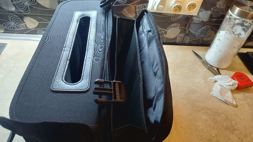 Monolith Torba Pilotka,torba duża, na ramię, laptop, dokumentacje,