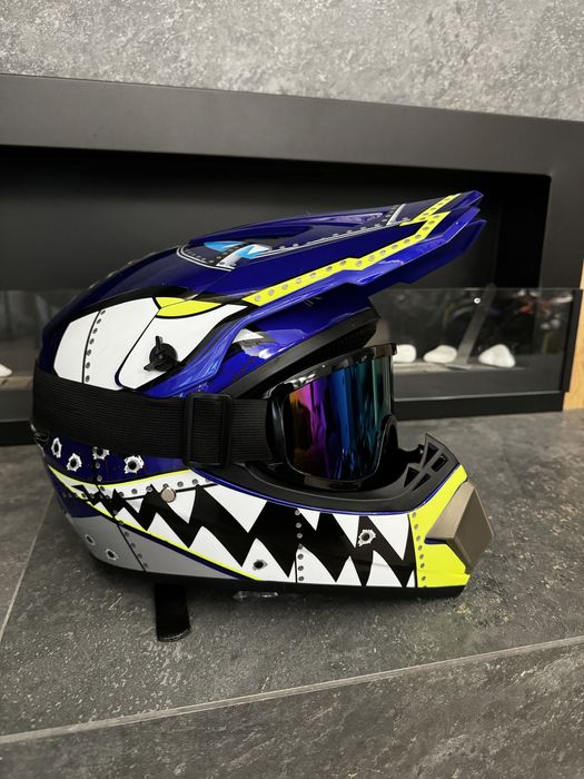 Кроссовый мото шлем шолом эндуро с очками мотоциклетный шлем