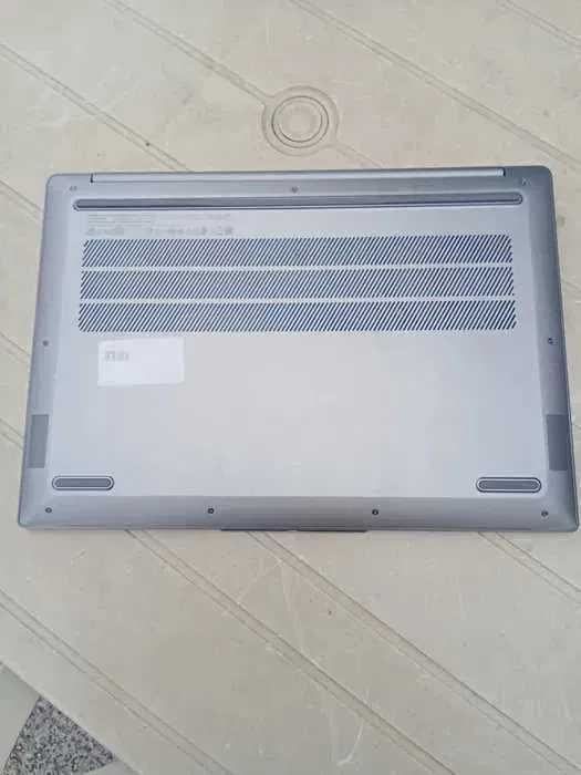 Lenovo IdeaPad Pro 5i - intel core ultra 9 - 32GB - 1TB