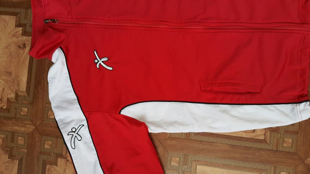 Спортивный костюм