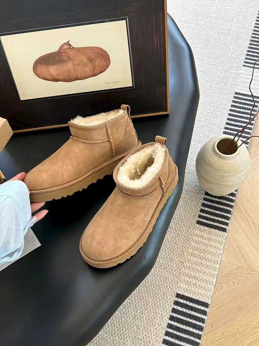 UGG Classic Mini Boots R.40