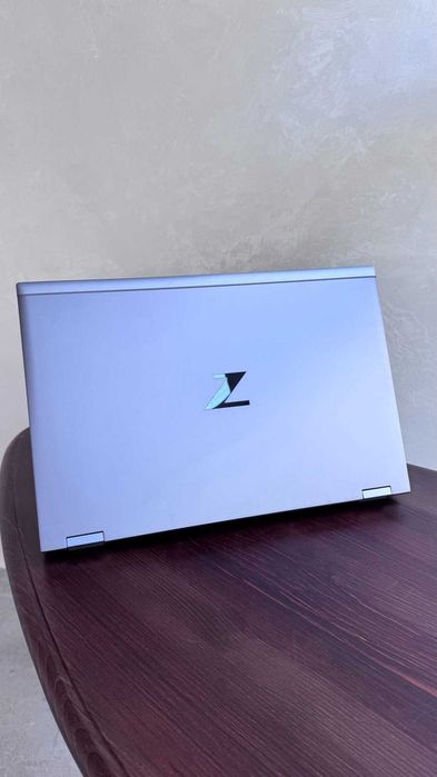 Екран 17.3"/Є один/HP ZBook Fury 17 G7/Архітектура/проєктування/Монтаж/3D