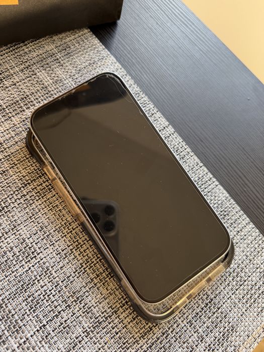 Iphone 15  Normal