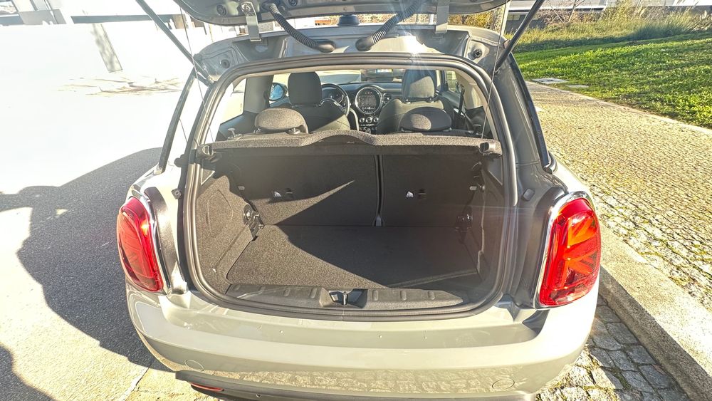 Mini SE 3 portas
