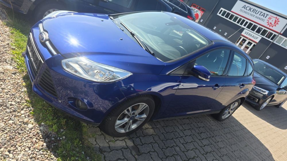 Ford Focus 2014 / BENZYNA / nowy TuV / ładny stan / prosto z DE