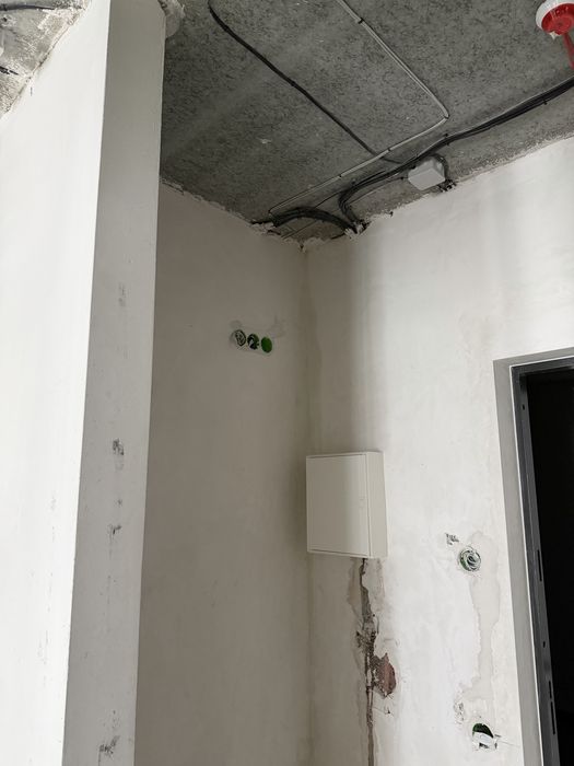 1 кім. Будинок  здан..Частковий ремонт. ЖК Нова Англія.Нотінгем.