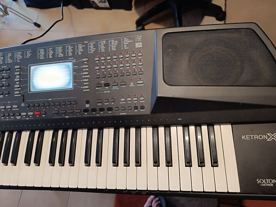 Teclado Ketron X1