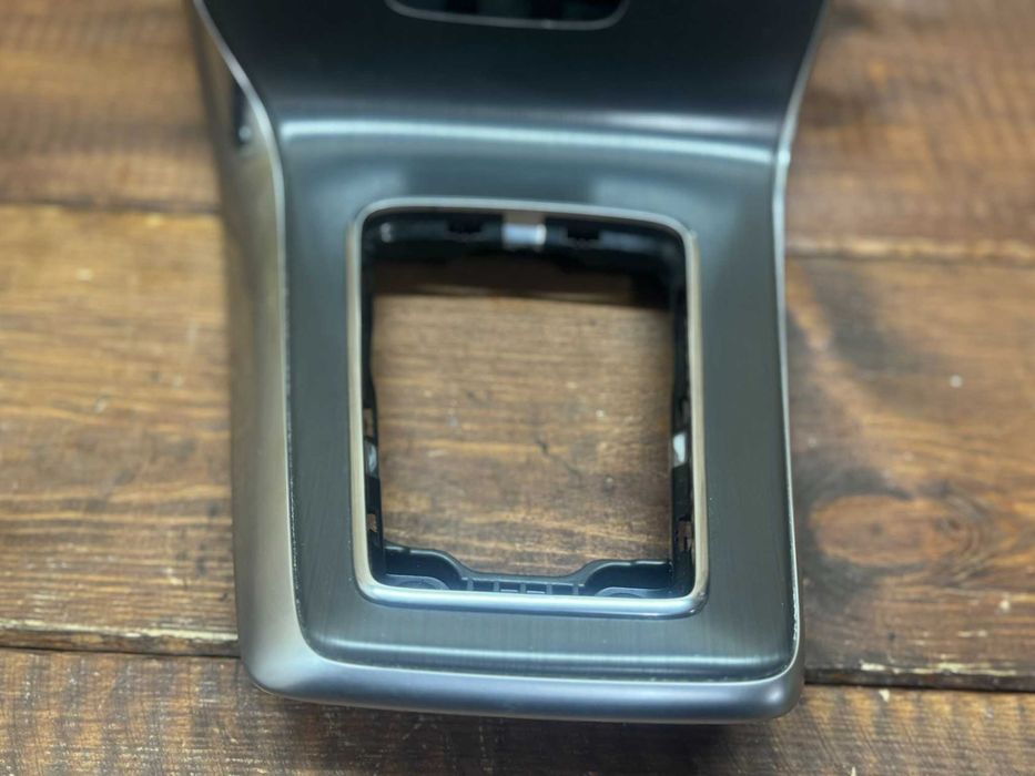 Wodospad panel centralny Volvo V40 II / V40 II CC