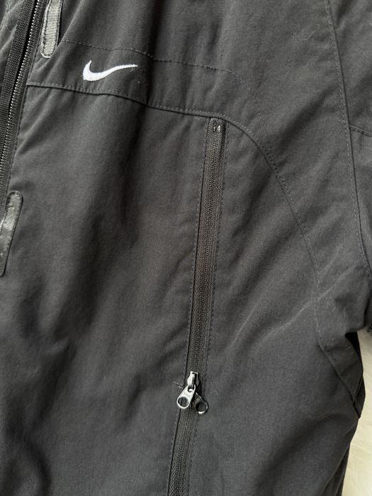 Куртка демі Nike