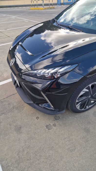 MG4 versão LUXURY tracção traseira com 204 cv, bateria 64 KW e 430 km de autonomia em ciclo WLTP