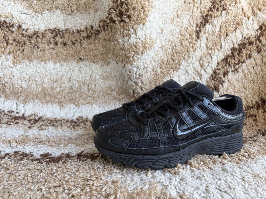 Оригінальні кросівки nike p 6000