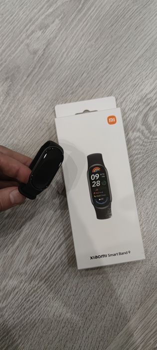 Продам mi band 9