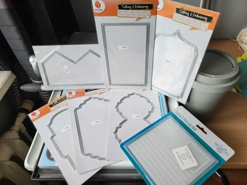 Maszyna tnąco-wytłaczająca Sizzix Big Shot Pro