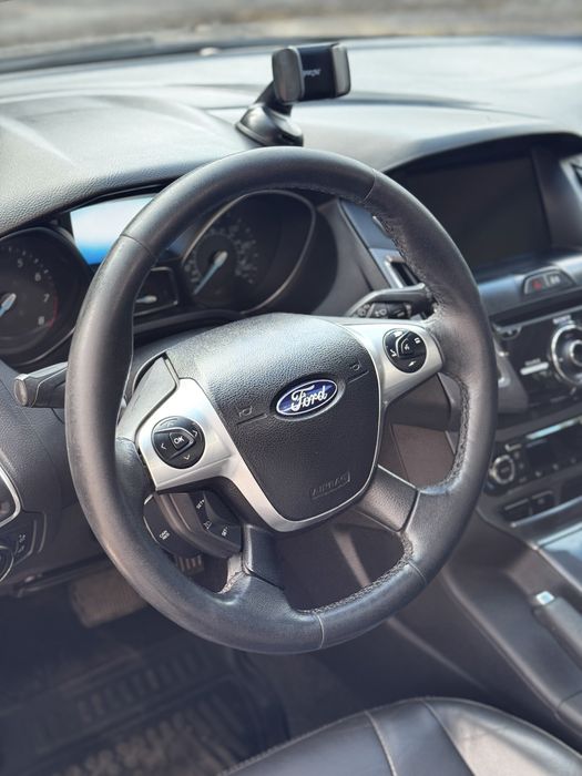 Ford Focus 3 TITANIUM!!