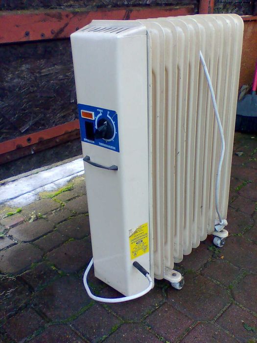 Grzejnik olejowy elektryczny ultra cienki oszczędny jak NOWY termostat