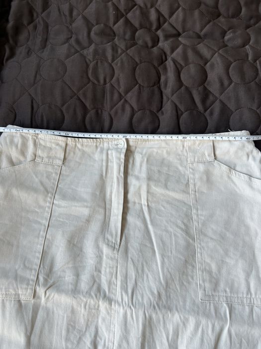 Spódnica płócienna kremowa za kolano