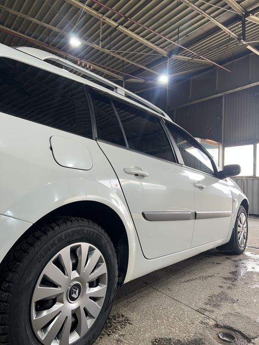 Рено Меган 2008 1.6 газ бензин