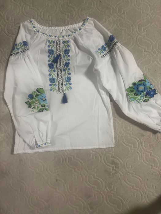 Вишиванка для дівчинки