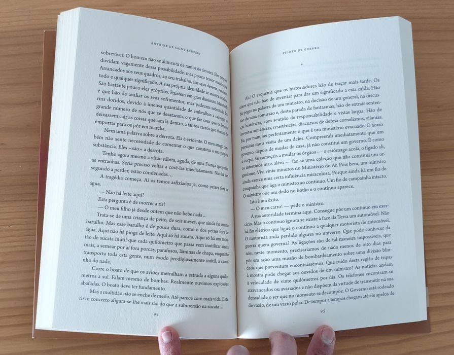 Piloto de Guerra por Antoine de Saint-Exupéry [Portes Grátis]