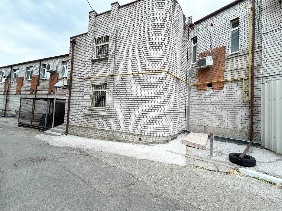 Сдам приміщення, офіс по вул Крутогорний узвіз, нагорка, парк Шевченко