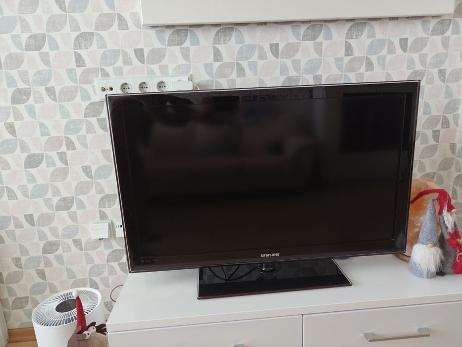 Samsung LE40C550 телевизор