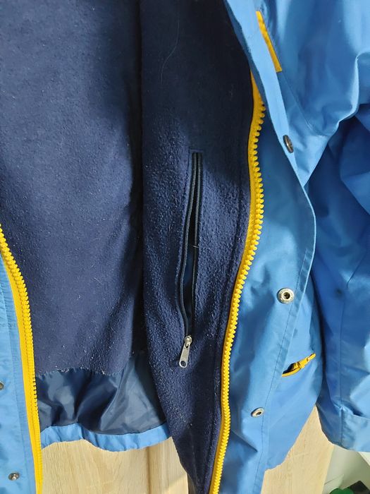 Kurtka na grubej podszewce firmy BERGHAUSE