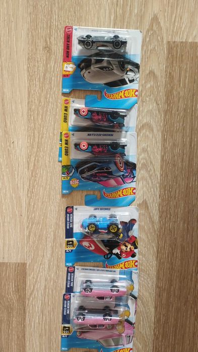 Hot Wheels zestaw 75 szt.- m.in FERRARI,PORSCHE,BMW,AUDI, TH